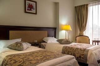 Отель Hotel Del Mar & Conference Center Мамая Стандартный двухместный номер с 2 отдельными кроватями-3